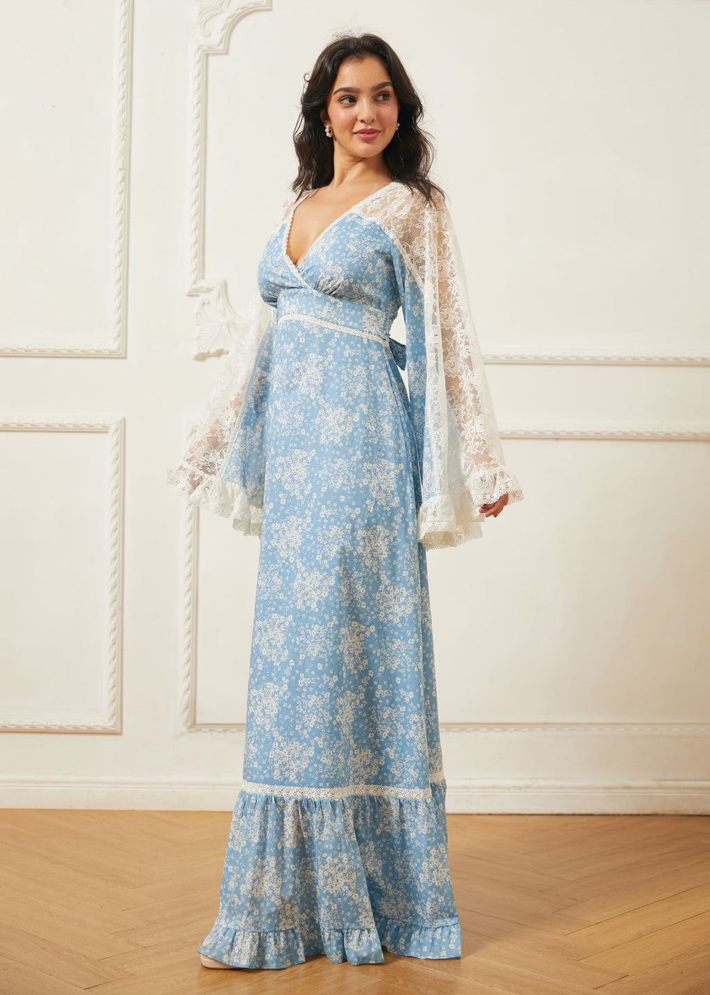 GUNNE SAX for ModCloth Michella Bell Sleeve Dress