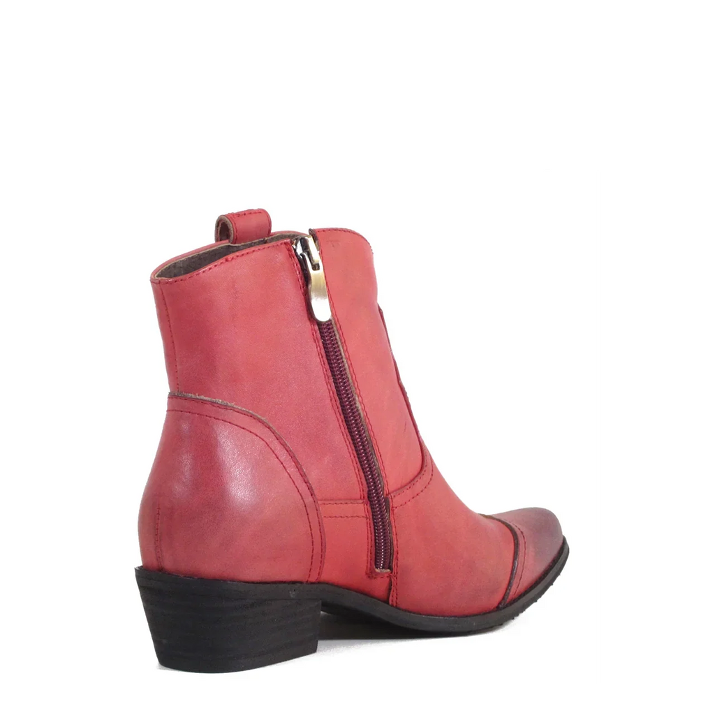 Connor Leather Western Booties