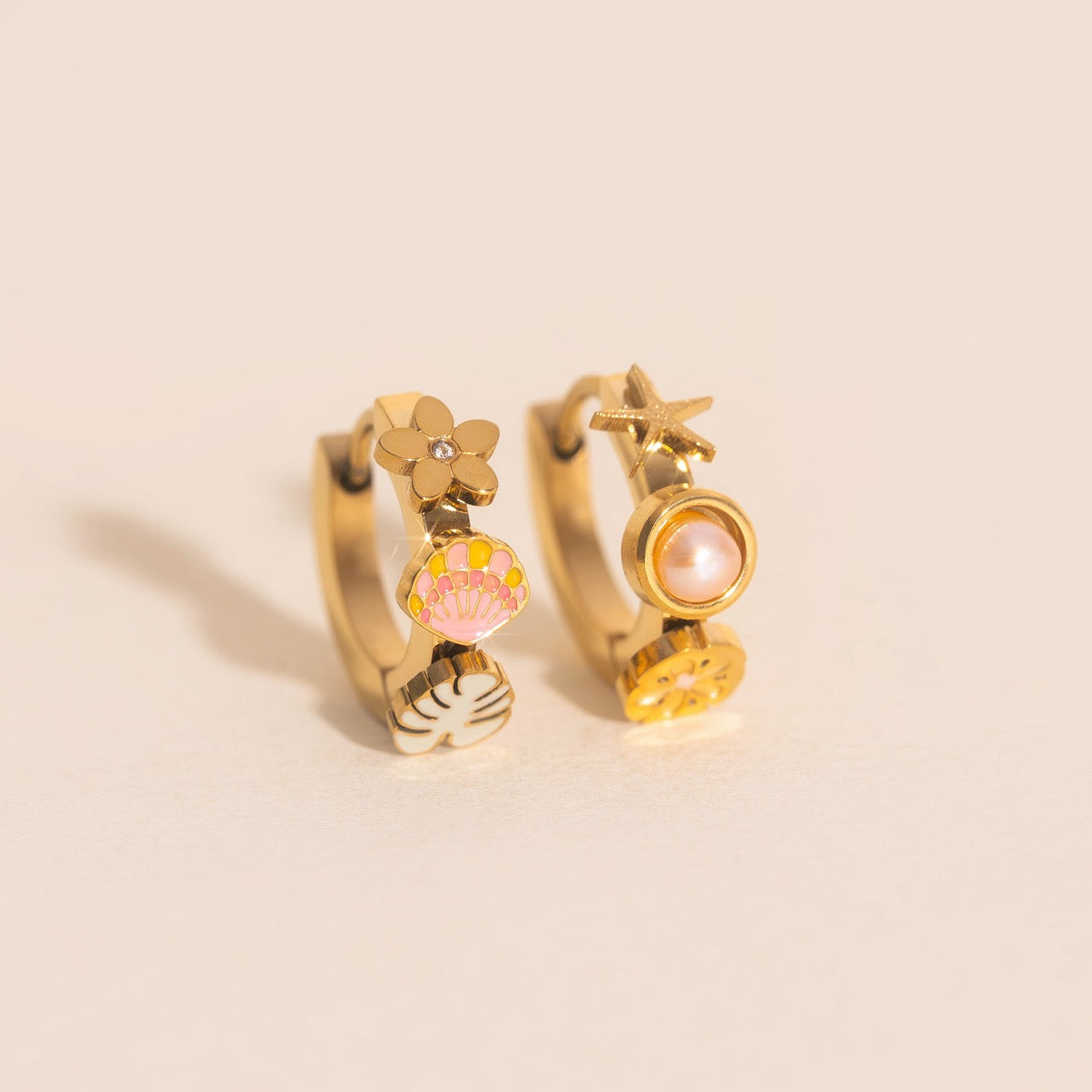 Hawaii 3D Huggie Hoop Earrings