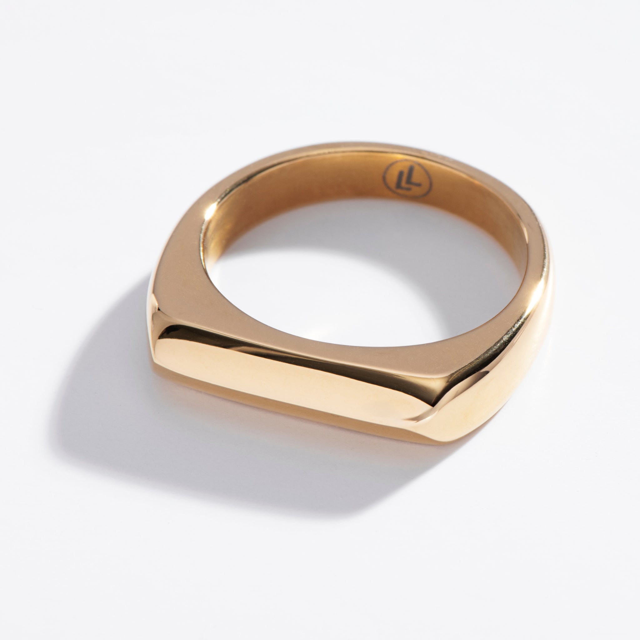 Tapered Bar Ring